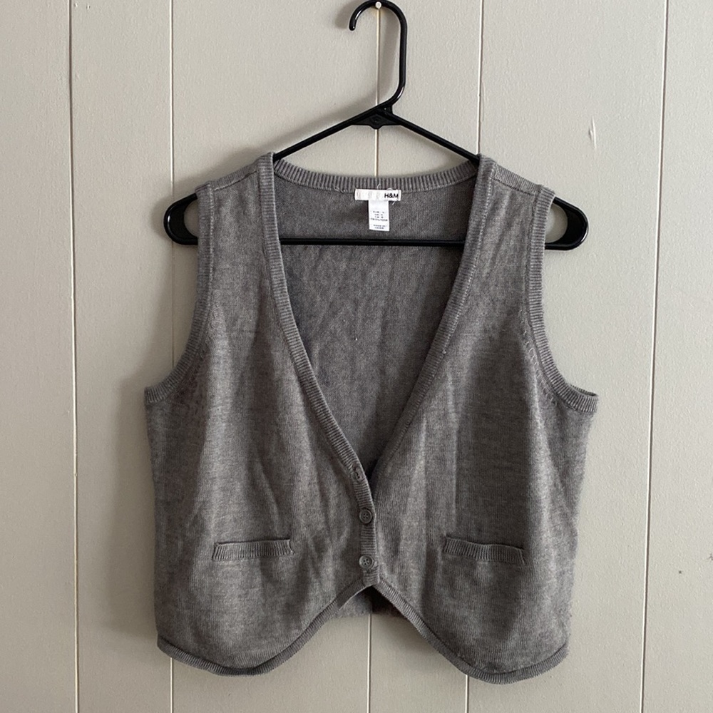 H&M wool blend sweater vest size L
